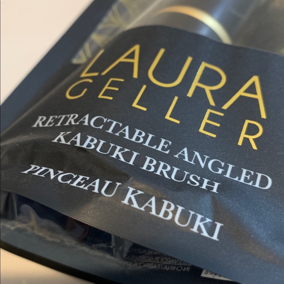 💙 Laura Geller Kabuki Brush - Picture 2 of 4